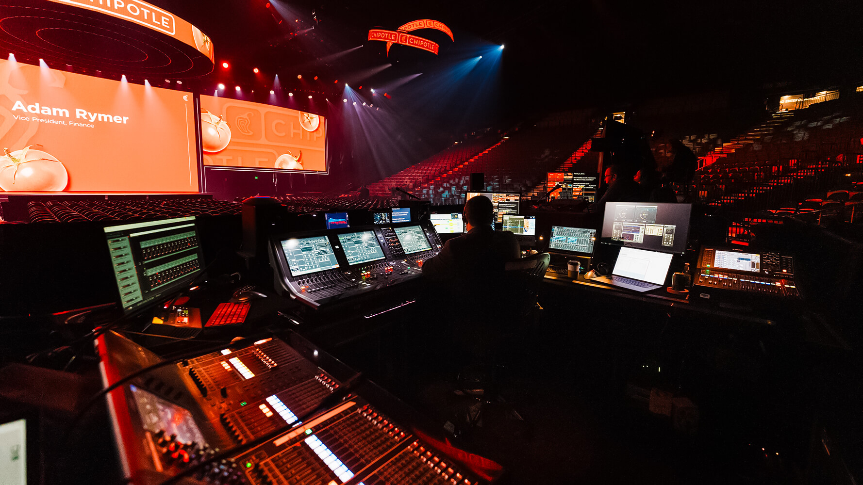 Arena entertainment moment