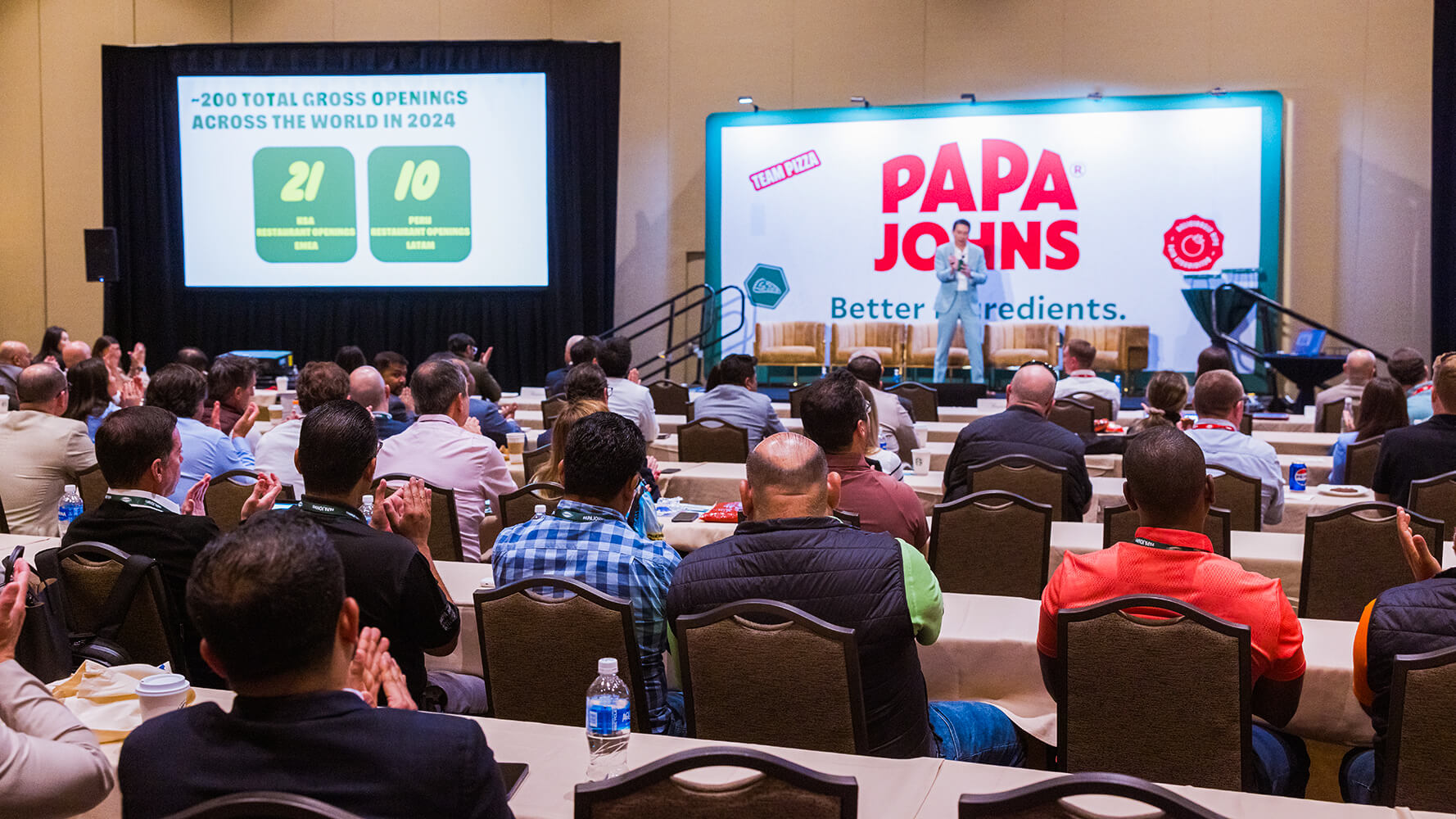 Breakout room layout